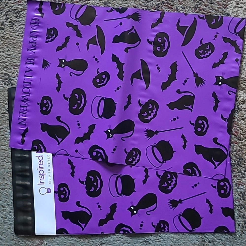 👻 20pk Purple & Black Halloween 10x13 Poly mailers